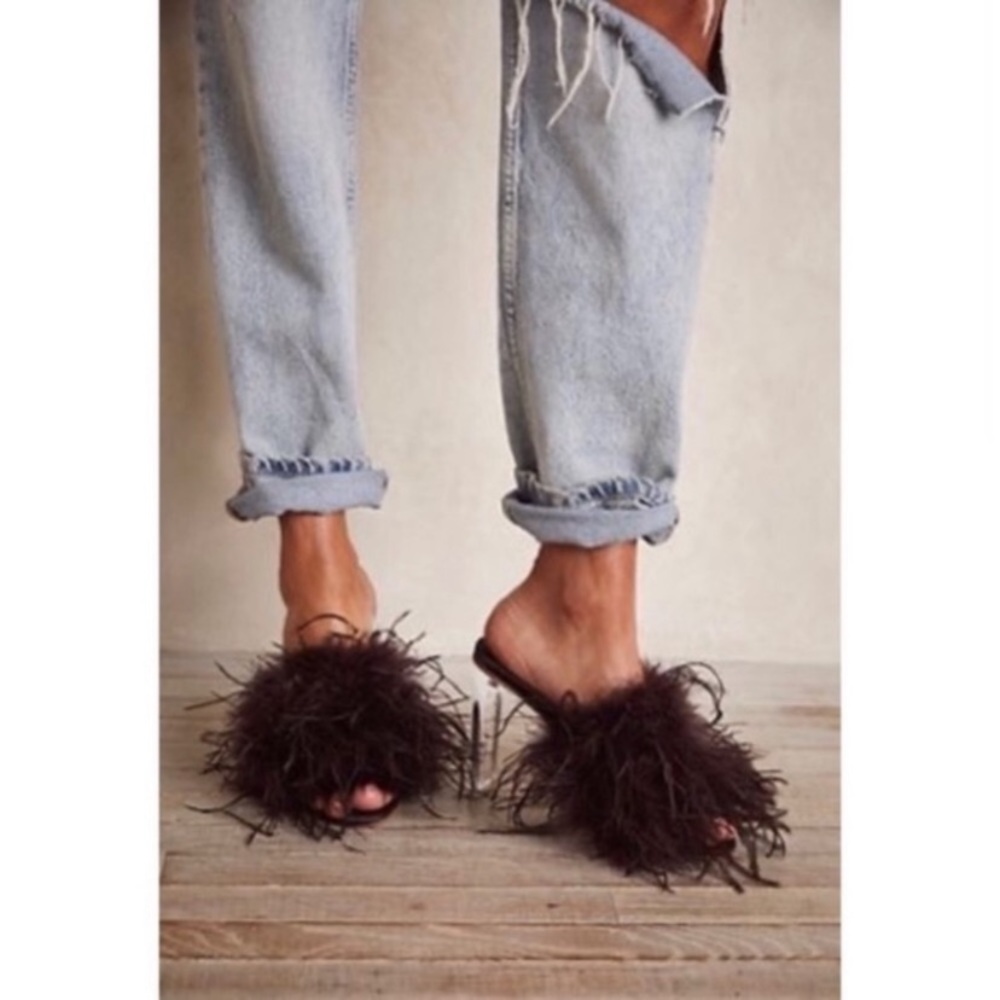 New BHLDN x Jeffrey Campbell Daisy Feather  Boa Heels size 6 - Picture 2 of 10